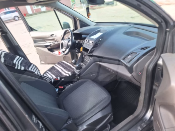 Ford Tourneo Connect (9)