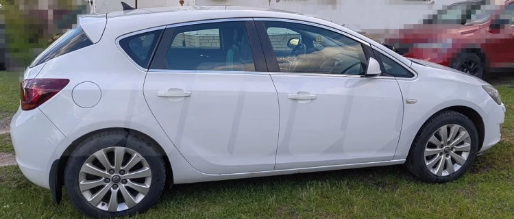 Opel Astra (1)