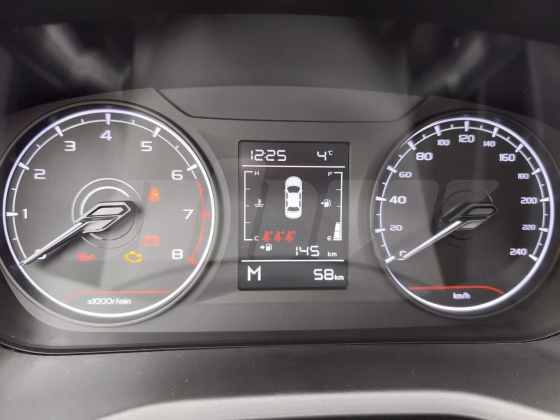 Geely Emgrand X7 (12)