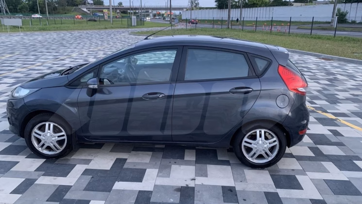 Ford Fiesta (9)