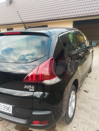 Peugeot 3008 (1)