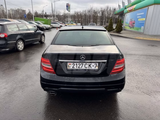 Mercedes-Benz C 180 (5)