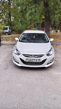 Hyundai I40 (1)
