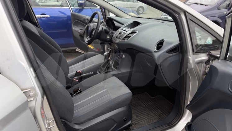 Ford Fiesta (5)