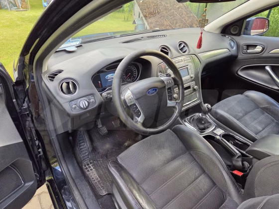 Ford Mondeo (4)