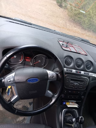 Ford Galaxy (10)