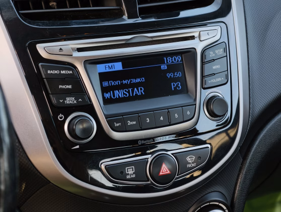 Hyundai Solaris / Accent (15)