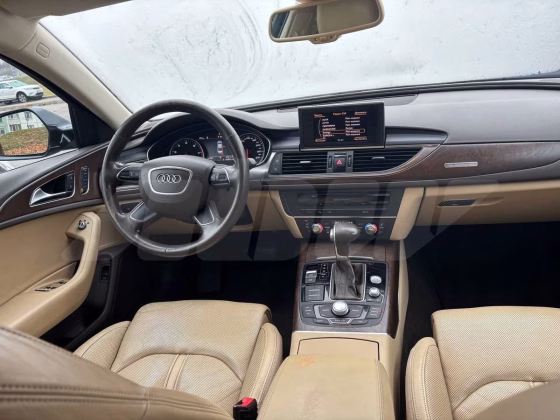 Audi A6 (21)