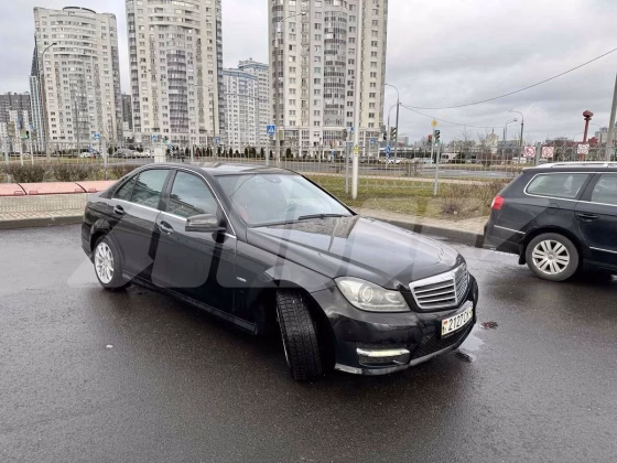 Mercedes-Benz C 180