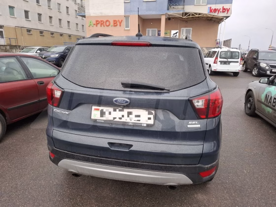 Ford Escape (1)