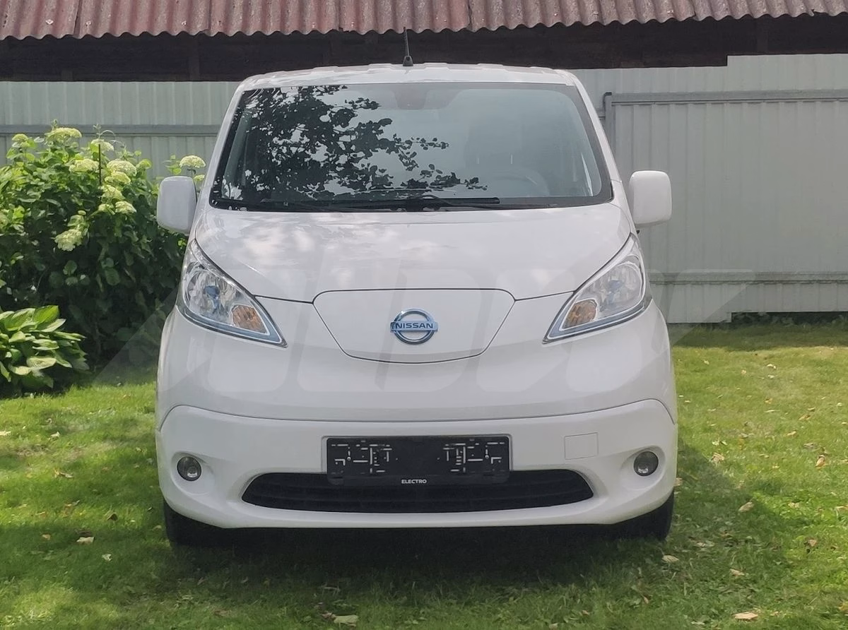Nissan NV200