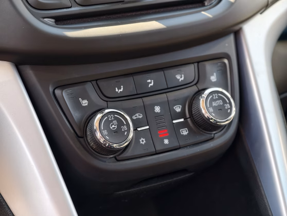 Opel Zafira Tourer (17)