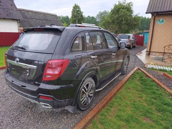 Lifan X60 (1)