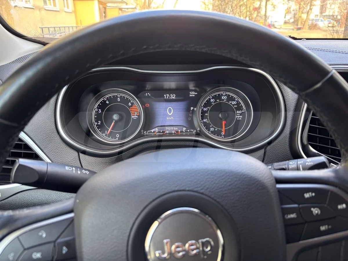 Jeep Cherokee