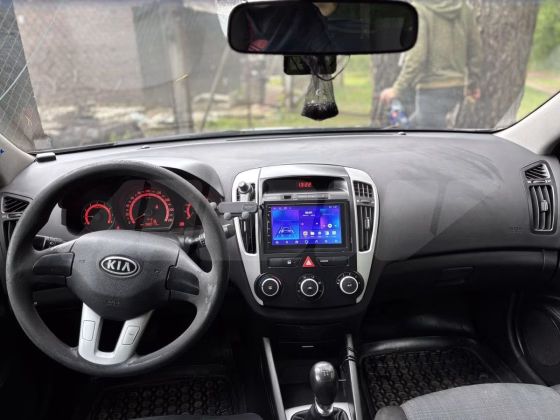 Kia Ceed (9)