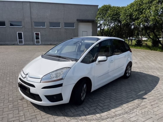 Citroën C4 Picasso (1)