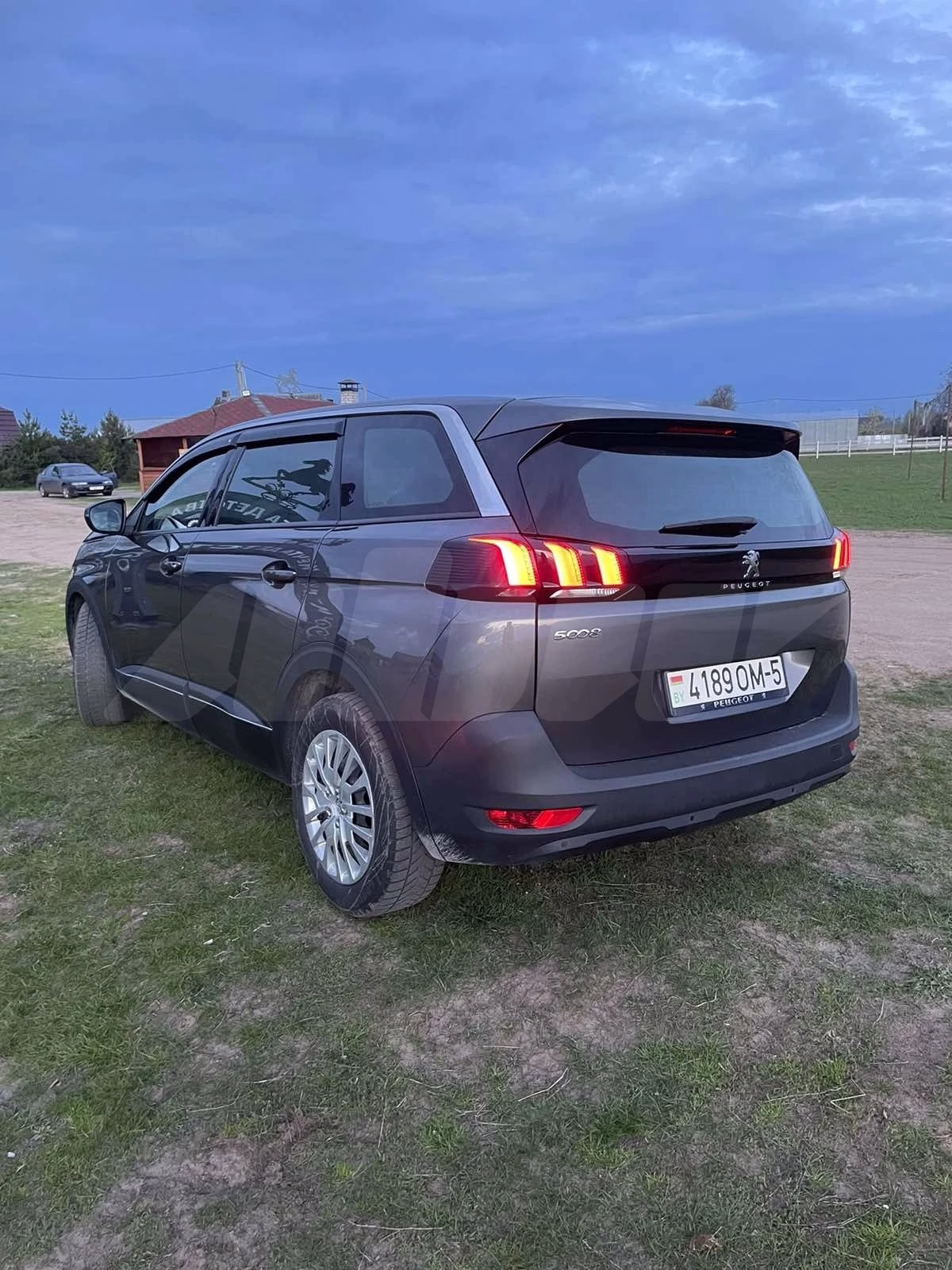 Peugeot 5008