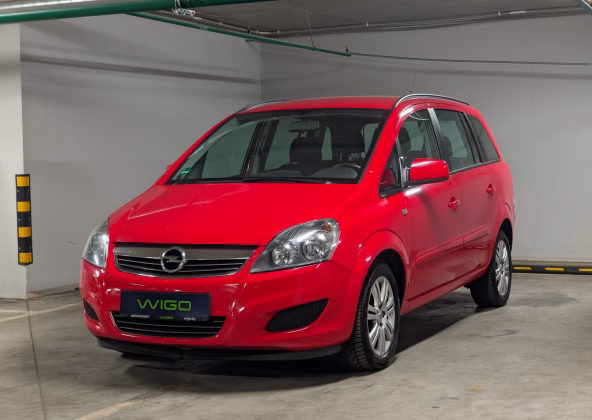 Opel Zafira (3)
