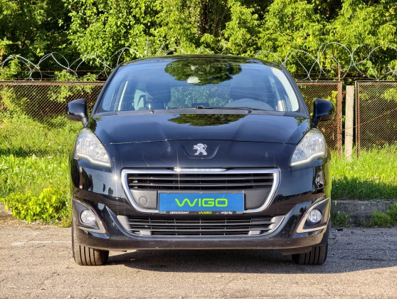 Peugeot 5008 (2)