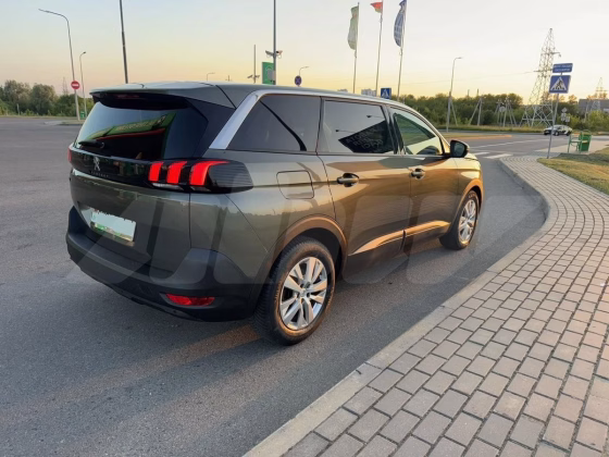 Peugeot 5008 (3)