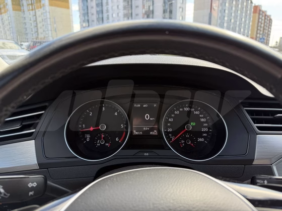 Volkswagen Passat (7)