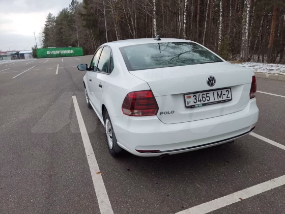 Volkswagen Polo (8)