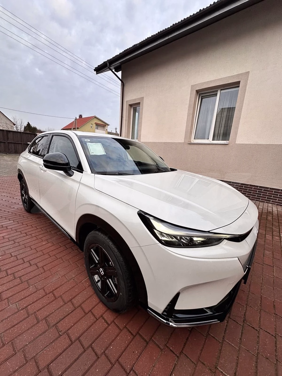 Honda E