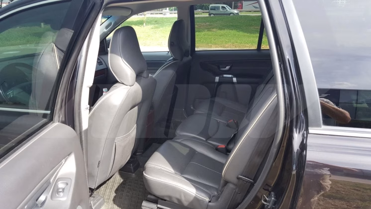 Volvo XC90 (19)