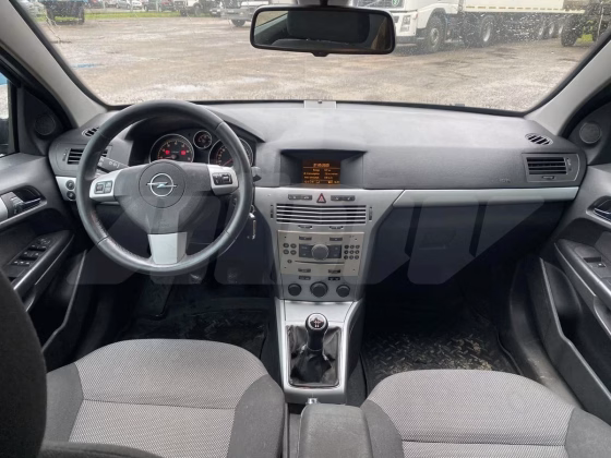 Opel Astra (5)