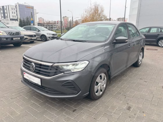 Volkswagen Polo (2)