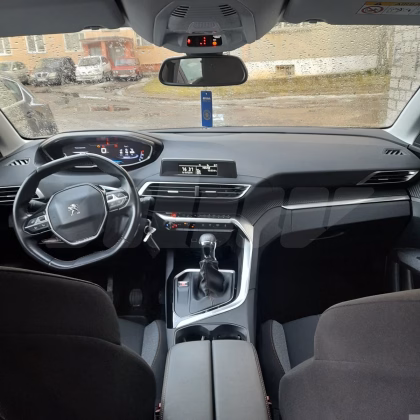 Peugeot 5008 (5)