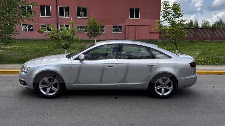 Audi A6 (22)