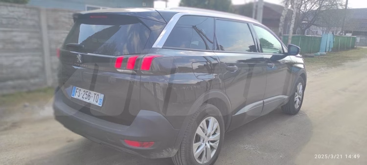 Peugeot 5008 (6)