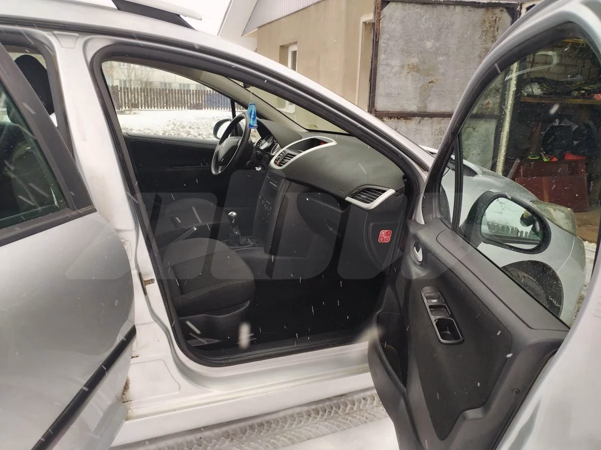 Peugeot 207