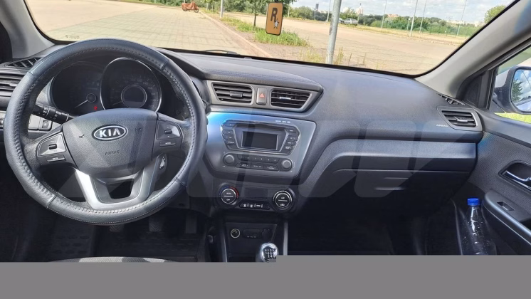 Kia Rio (6)