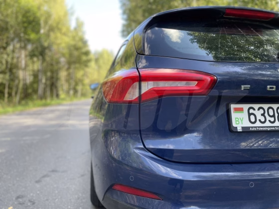 Ford Focus (5)
