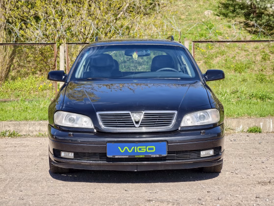 Opel Omega (2)