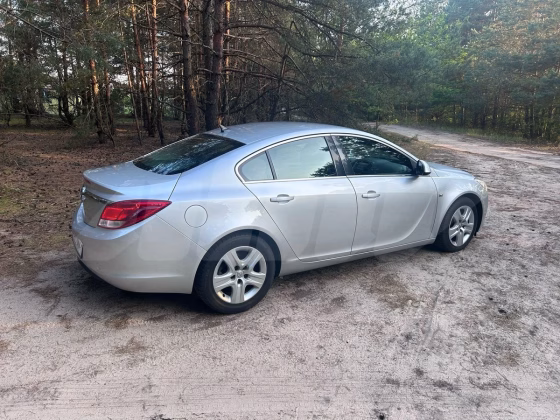 Opel Insignia (2)