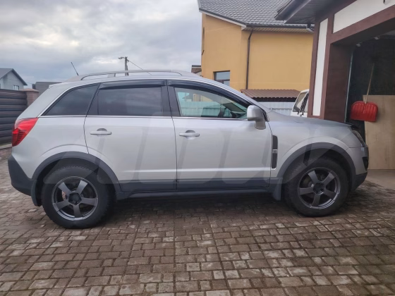 Opel Antara (2)