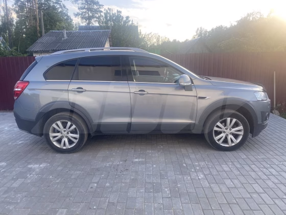 Chevrolet Captiva (13)