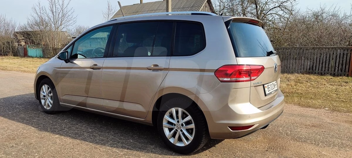 Volkswagen Touran