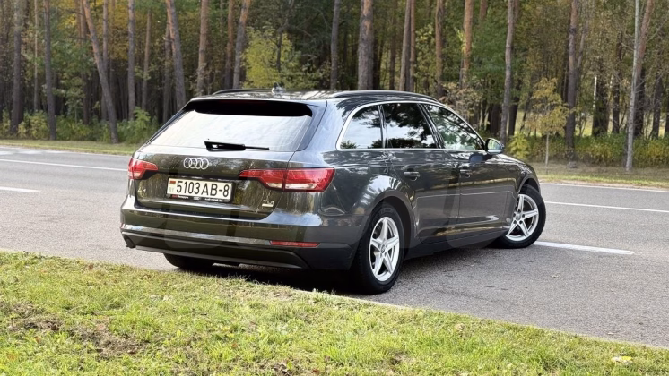 Audi A4 (5)
