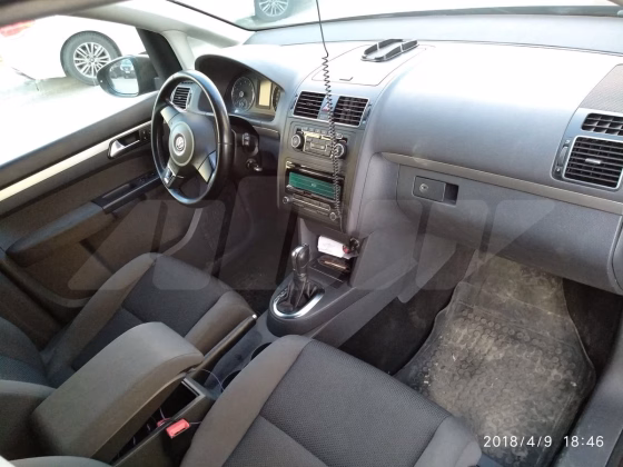 Volkswagen Touran (3)