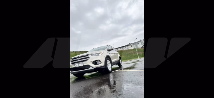 Ford Escape (8)