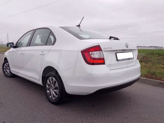 Skoda Rapid (3)