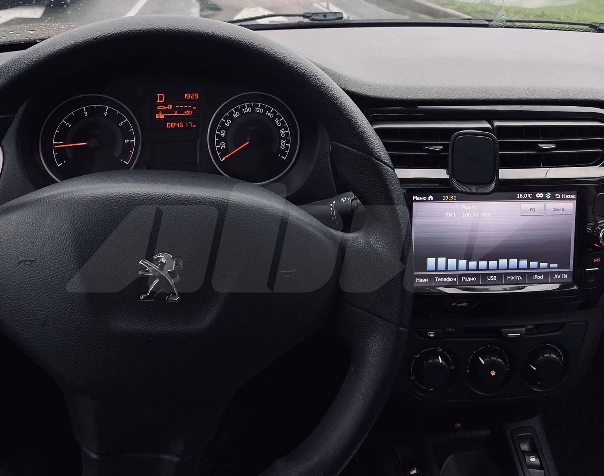 Peugeot 301