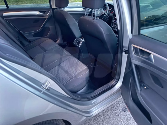 Volkswagen Golf (9)
