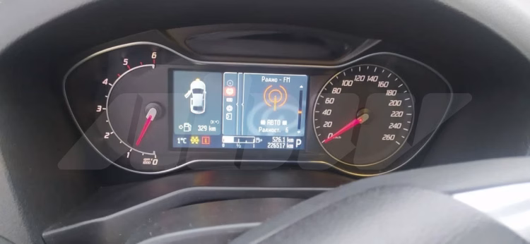 Ford Mondeo (4)