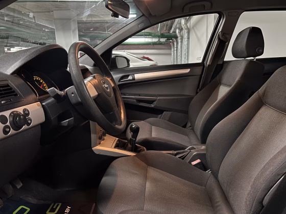 Opel Astra (9)