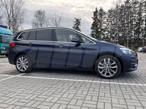 BMW 220 (3)